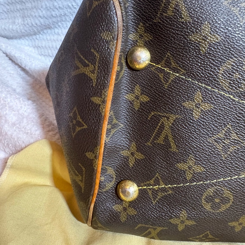 Louis Vuitton Tivoli GM Brown Monogram Tote - Picture 12 of 16
